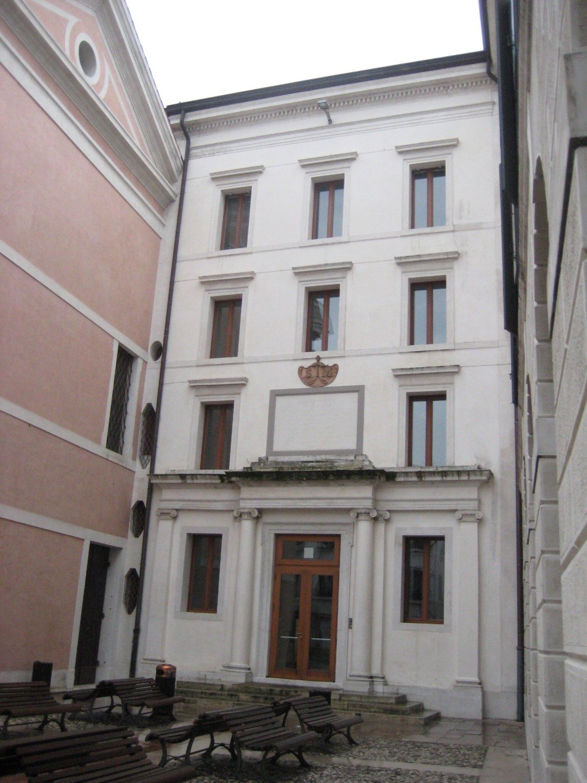 07P-Palazzo Dogana da Piazza1.jpg
